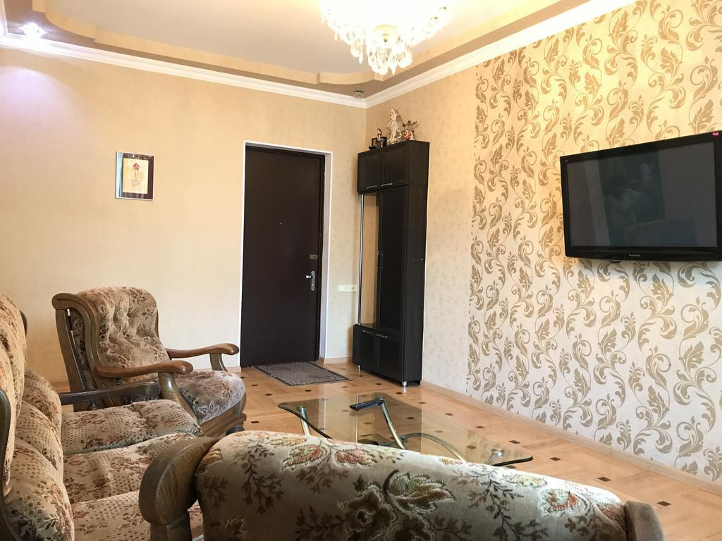 Io Apartment Tbilisi Exteriör bild